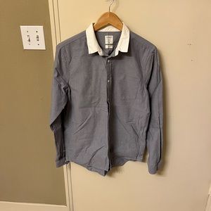 Gap casual untucked shirt